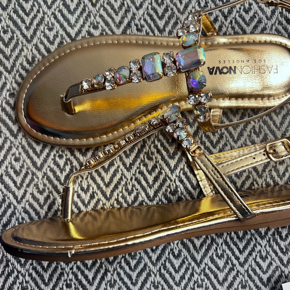 Rose gold flat sandals with gemstones - Picture 16 of 16